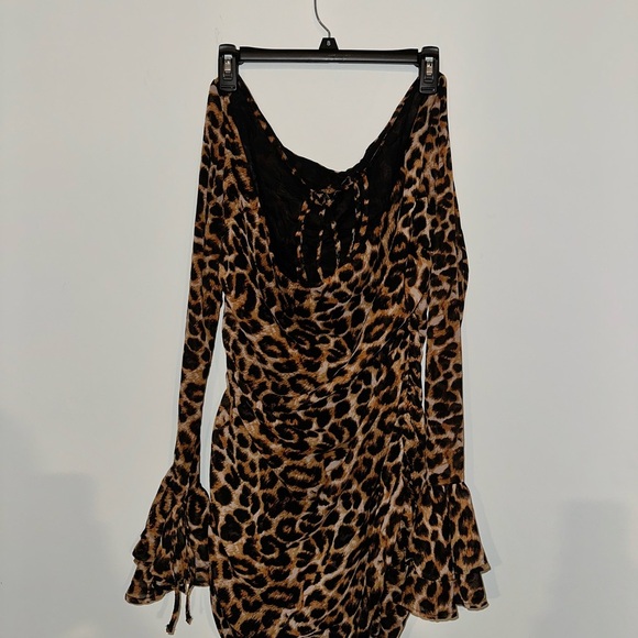 Boohoo Cheetah Print Mini Dress — Size 12 - Picture 4 of 6